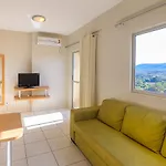 Flat Caldas Novas - Golden Dolphin Express