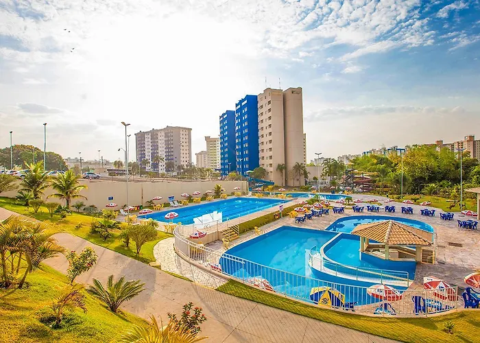 Flat Caldas Novas - Golden Dolphin Express